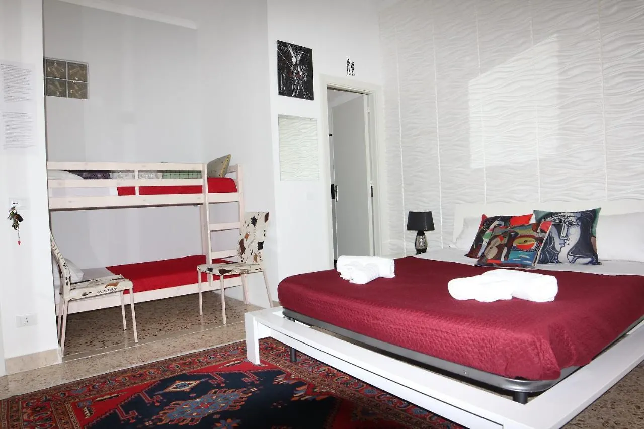 טראפאני B&B Il Profumo Del Porto 2*,
